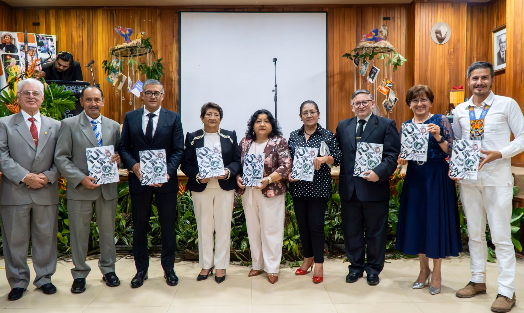Registro fotográfico 11 de la presentación de la revista TUNTUI Nro. 1.